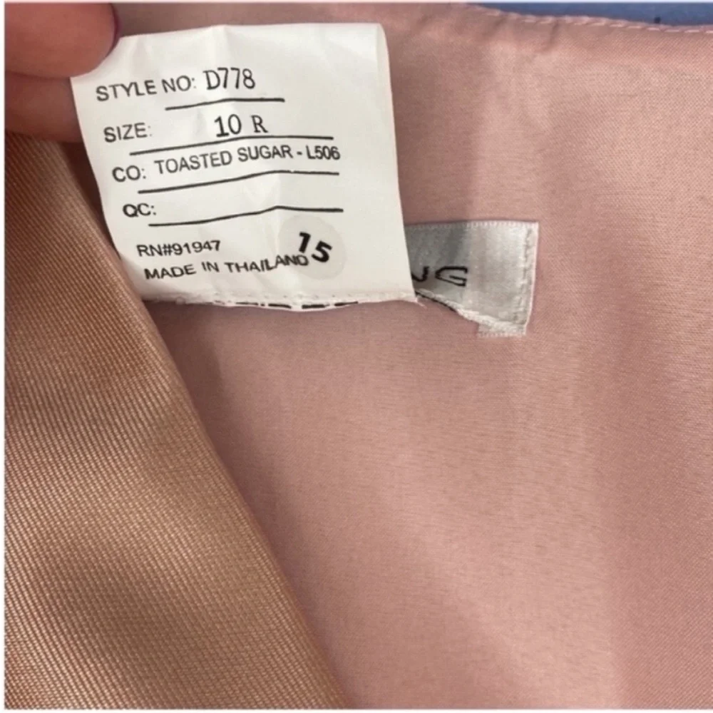 Alfred Sung Satin Twill Sleeveless V-Neck Dress Toasted Sugar Light Pink Size 10 - Picture 7 of 10